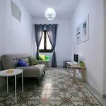 アパート De Nobili's